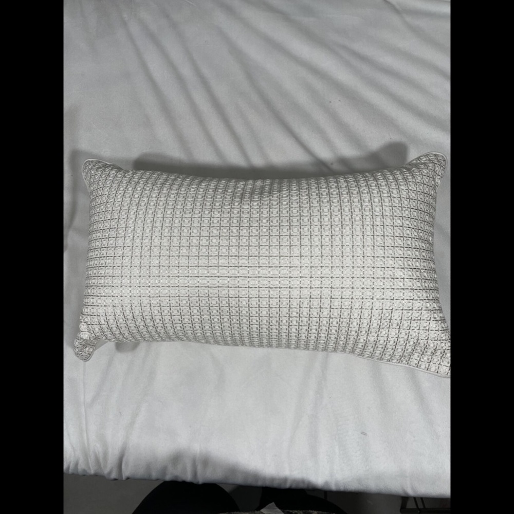 NEW Decorative Pillow for Hudson Park HP Seed Stitch‎ Trellis